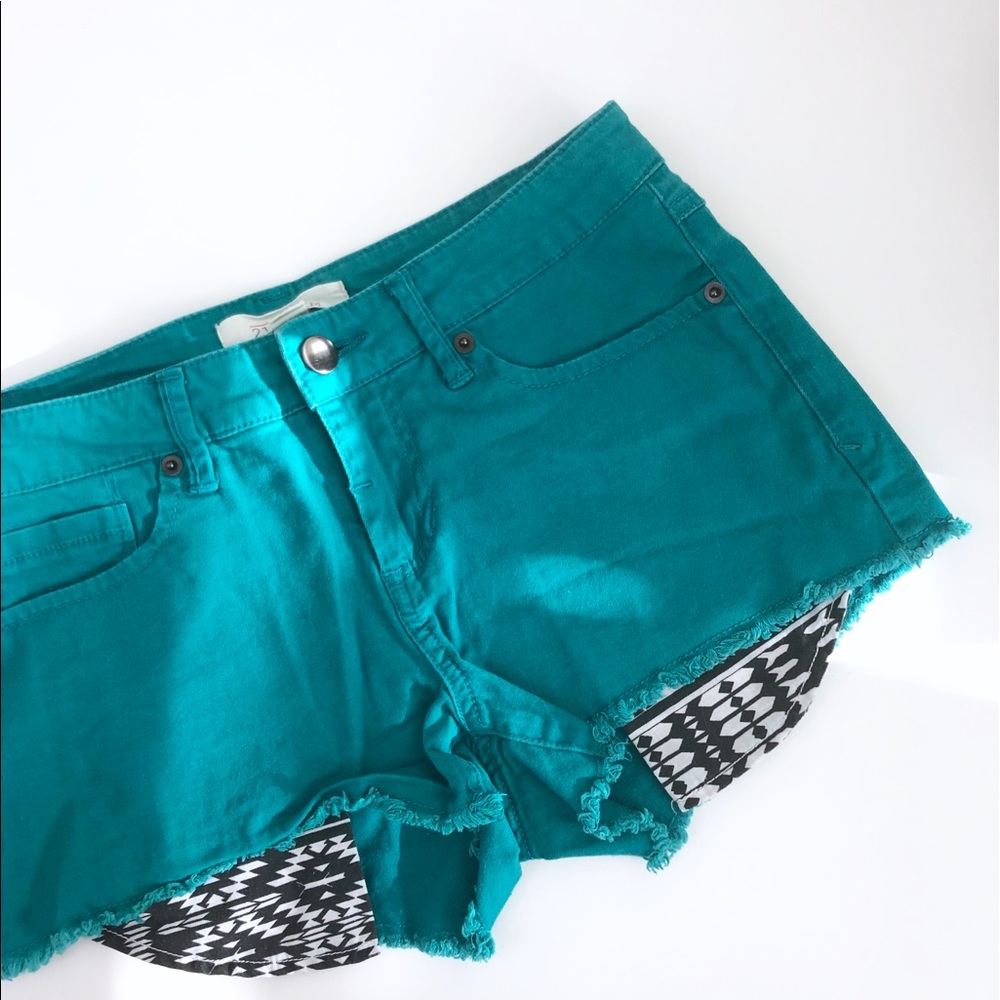 F21 Teal Tribal Print Pockets Cutoff Shorts